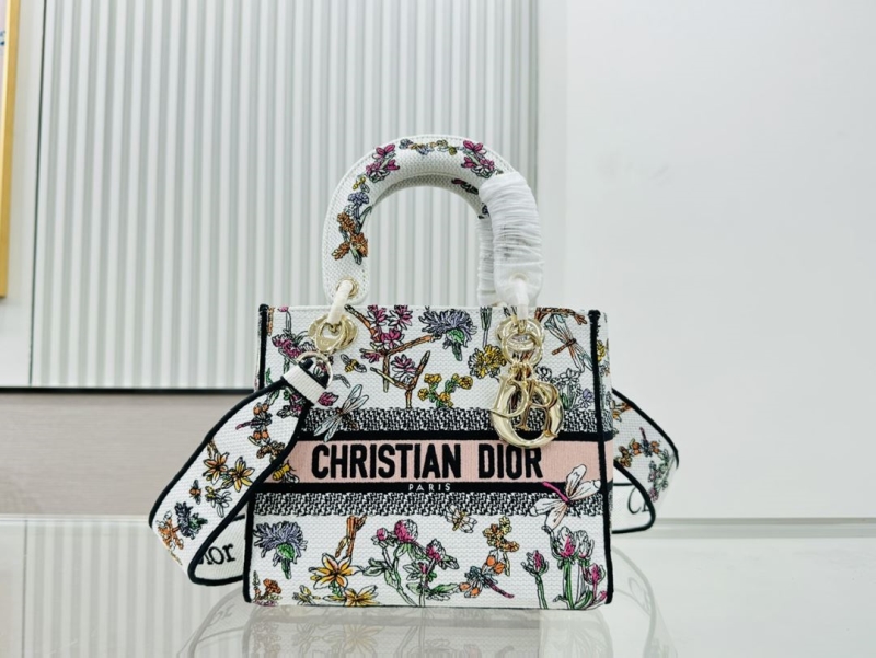 Dior Shopping Bags